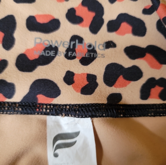 Fabletics PowerHold meru/leopard print leggings womens size M - Picture 3 of 3